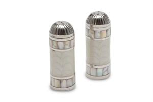 Mother Of Pearl Salt/Pepper shakers Snow