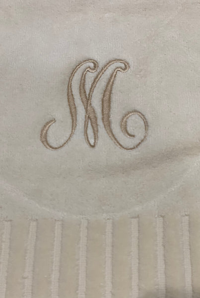 Finger Towel Cream W/Gold Initial