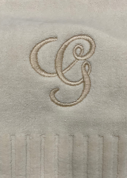 Finger Towel Cream W/Gold Initial